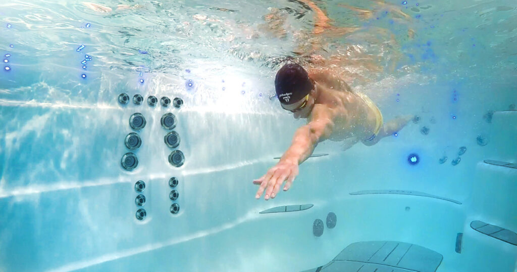 routine d'exercice en piscine