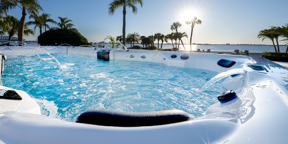 Caractéristiques hydrauliques d'un spa de nage.